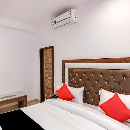 Hotel O Golden Stone ガーズィヤーバード エクステリア 写真